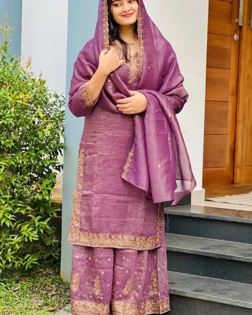Ivory Cotton Party Set