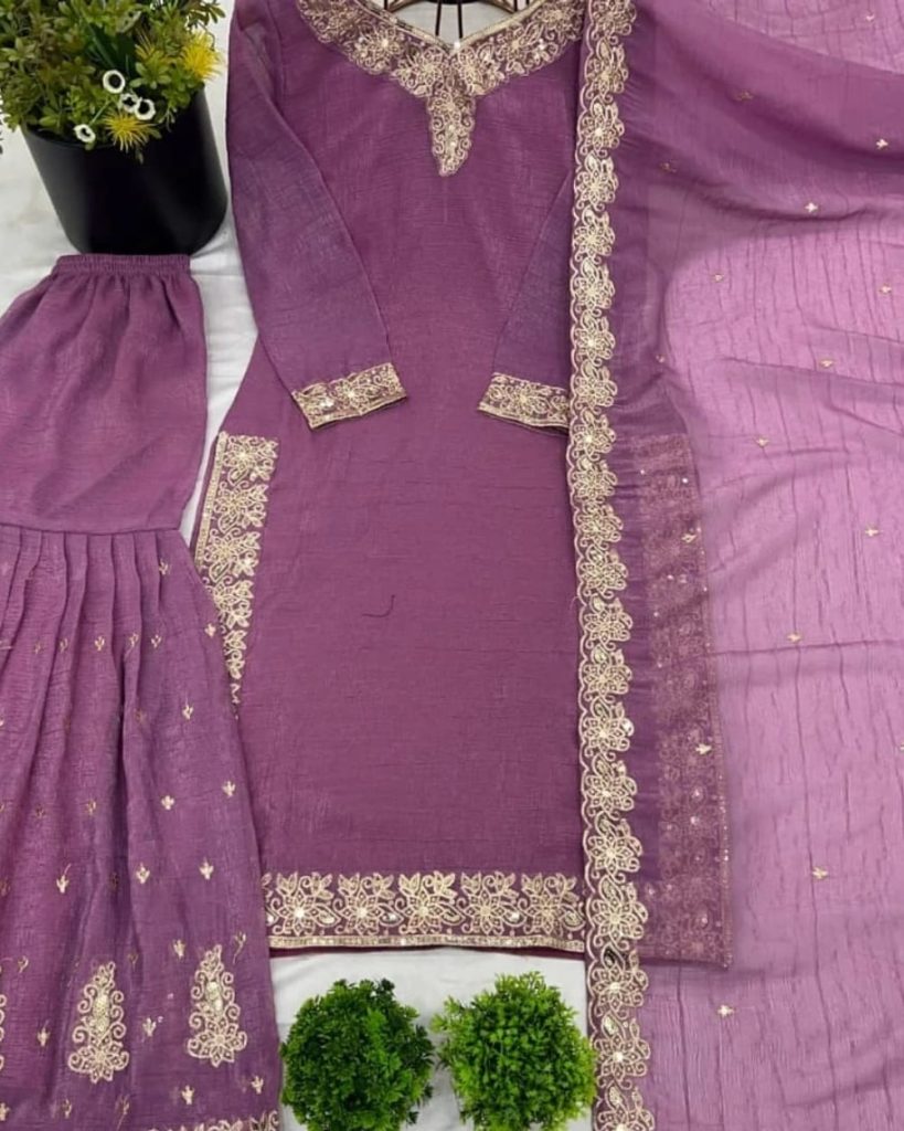 Ivory Cotton Party Set